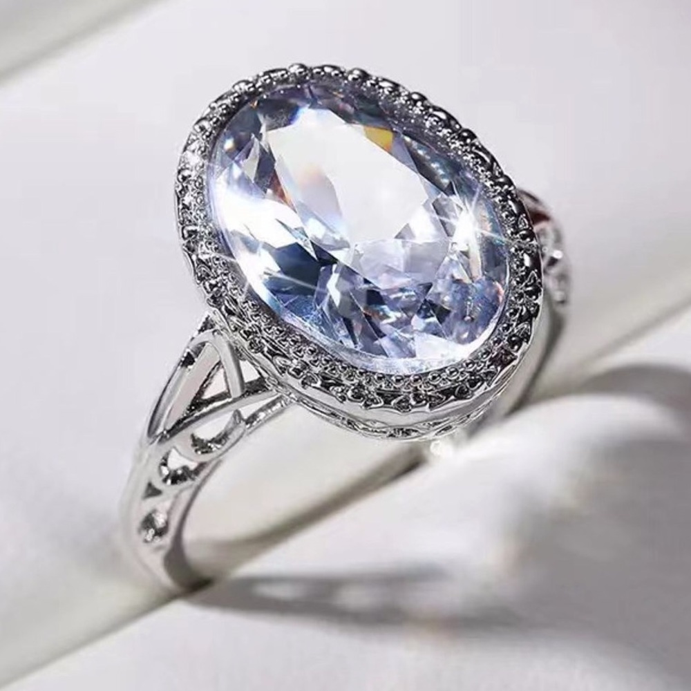 925 Sterling Silver Crystal Geometric Oval Stone Ring size 9